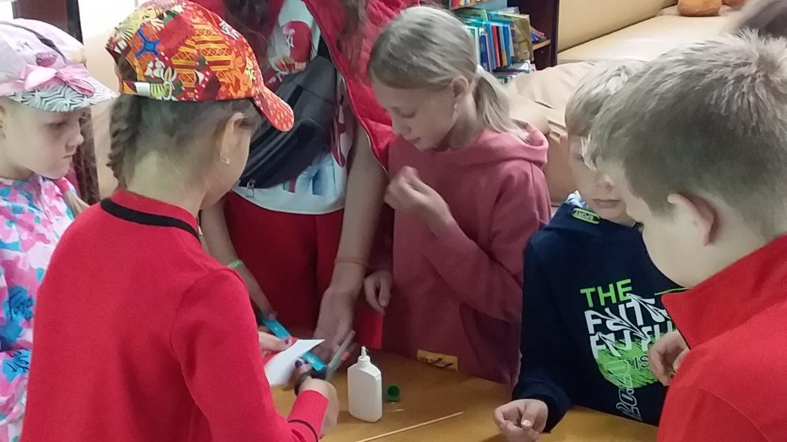 В районной детской библиотеке проходили тематические мероприятия, посвященные Дню России