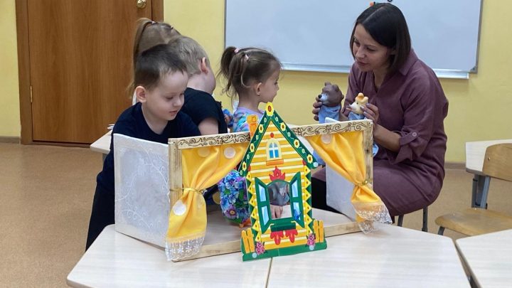 Театр для детей – волшебный край, в котором ребенок радуется играя, а в игре он познает мир