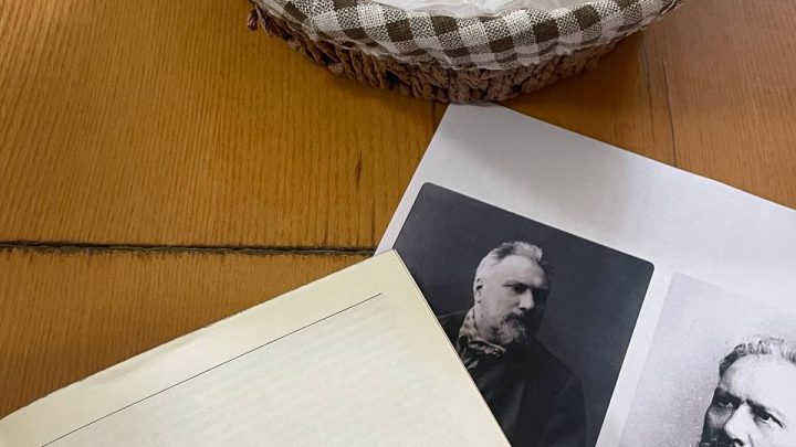 Книжный клуб «Люди, книги и кофе» вновь встретились в стенах районной детской библиотеки