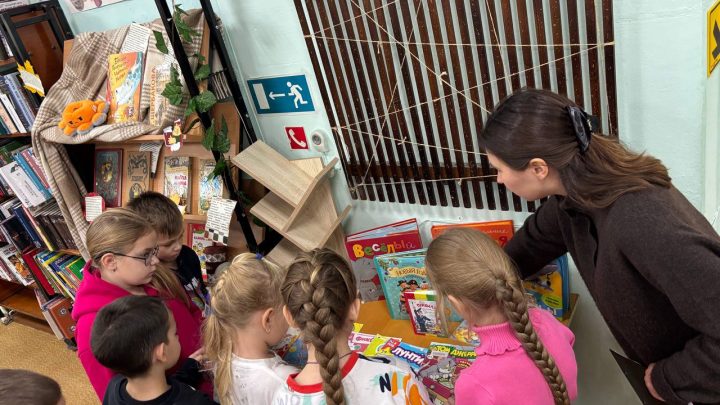 Увлекательная экскурсия под названием «Путешествие по стране Книг»